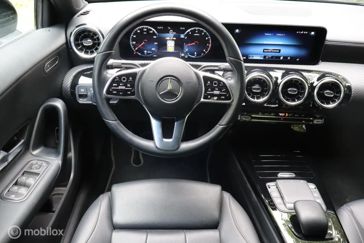180 BusinessLine | Keyless | Carplay | Cam