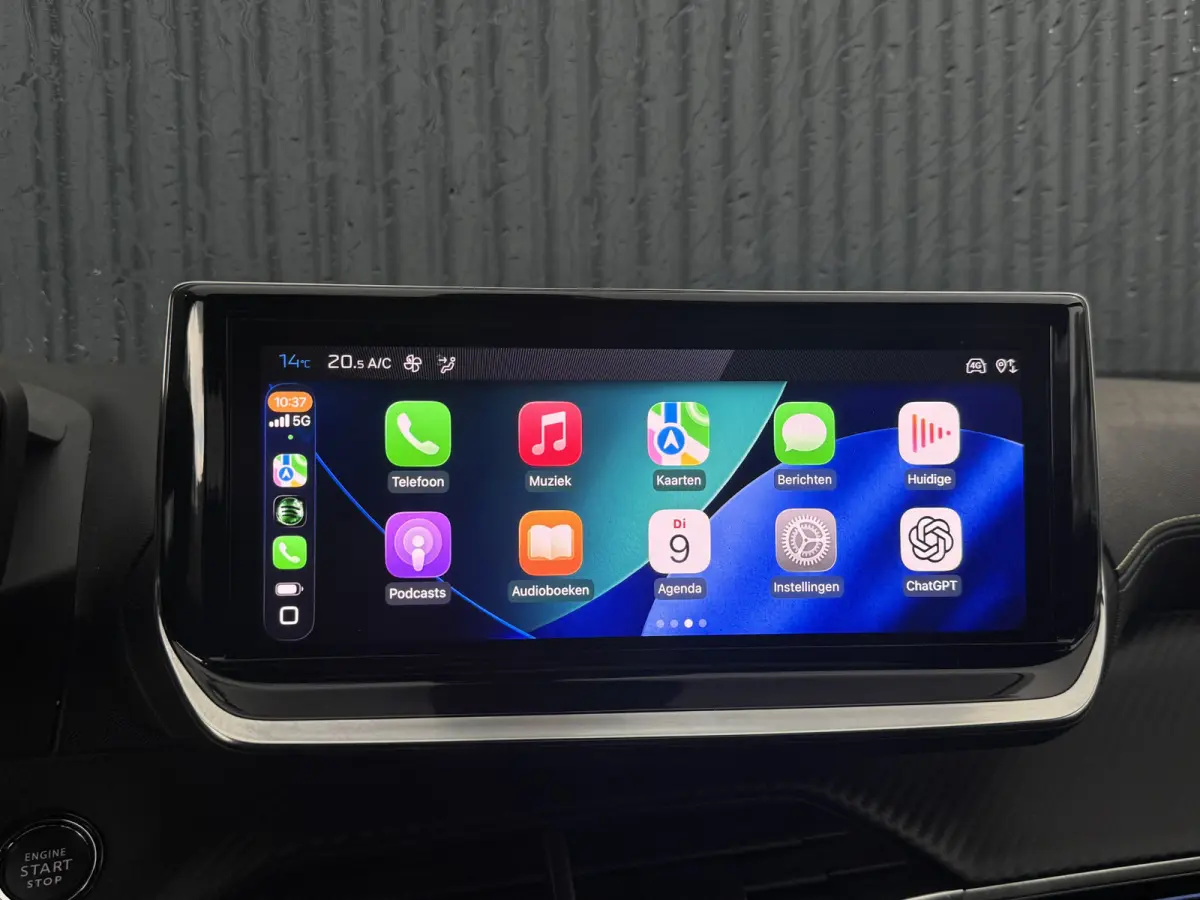 1.2 Hybrid 145 GT Panoramadak, Carplay