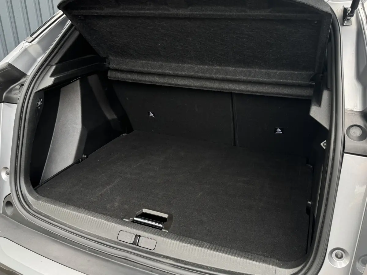 1.2 Hybrid 145 GT Panoramadak, Carplay