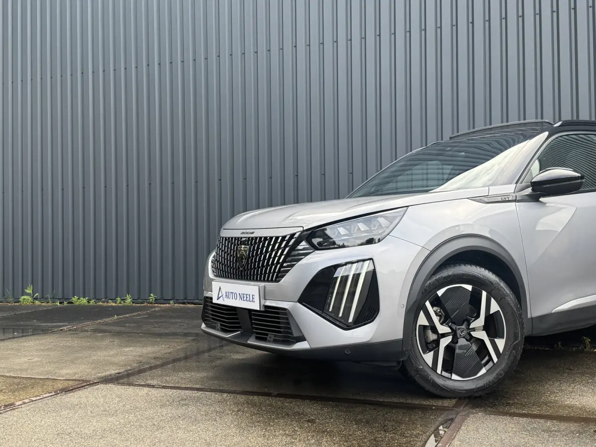 1.2 Hybrid 145 GT Panoramadak, Carplay
