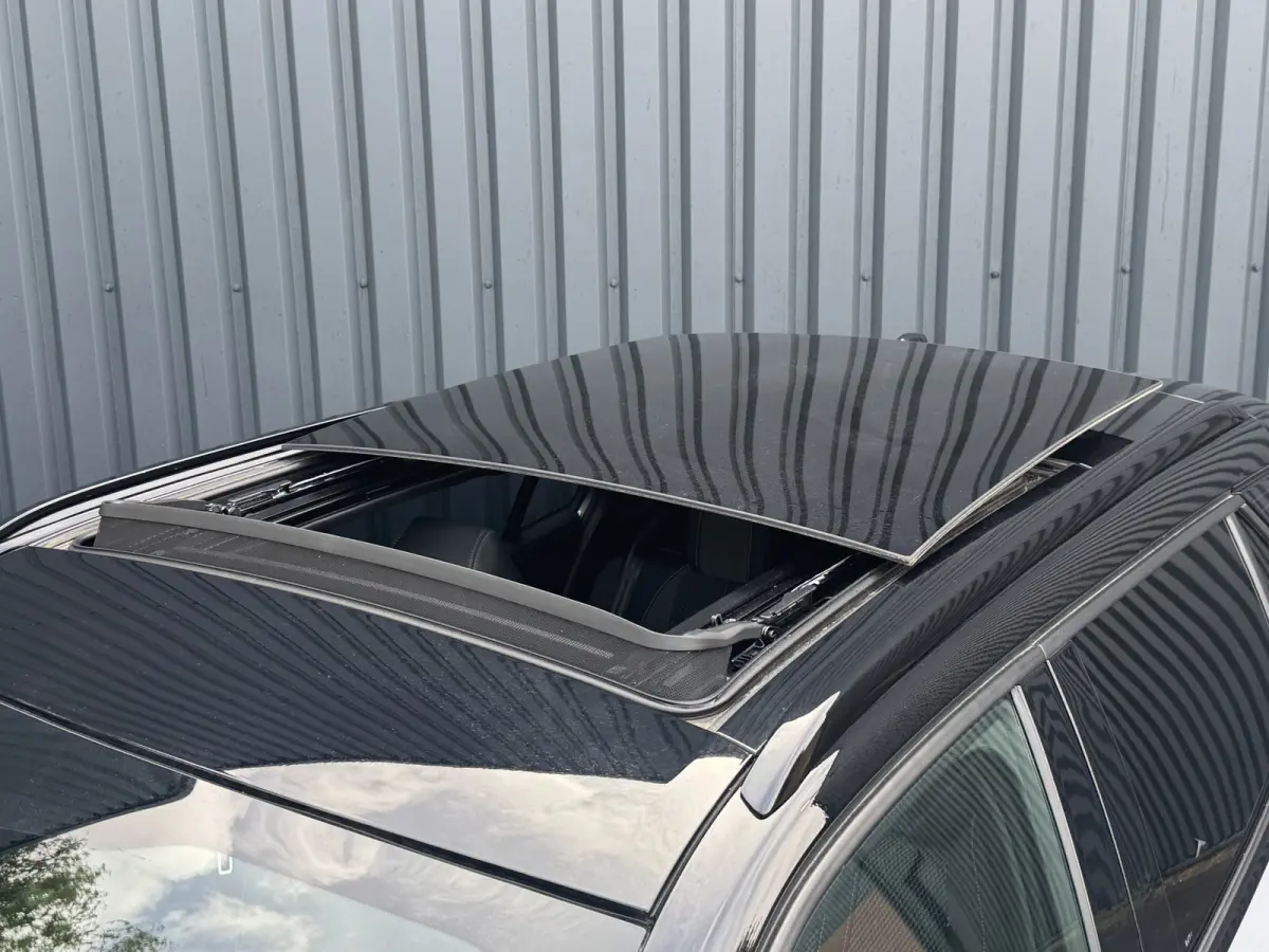 1.2 Hybrid 145 GT Panoramadak, Carplay