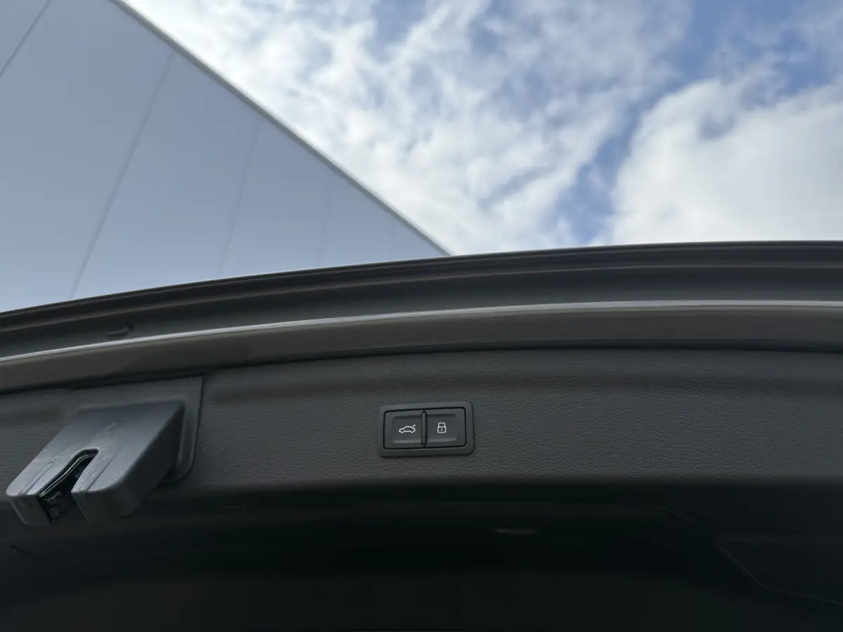 45 TFSI e 245pk S edition S-line | Keyless | Camera