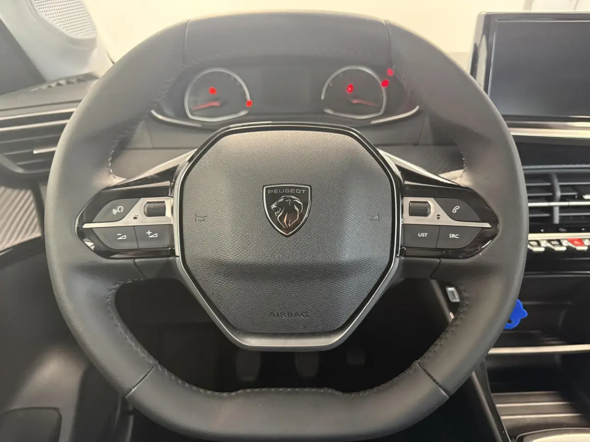 1.2 PureTech 75 Active | Airco | Navigatie | Parkeerhulp | Apple CarPlay/Android Auto