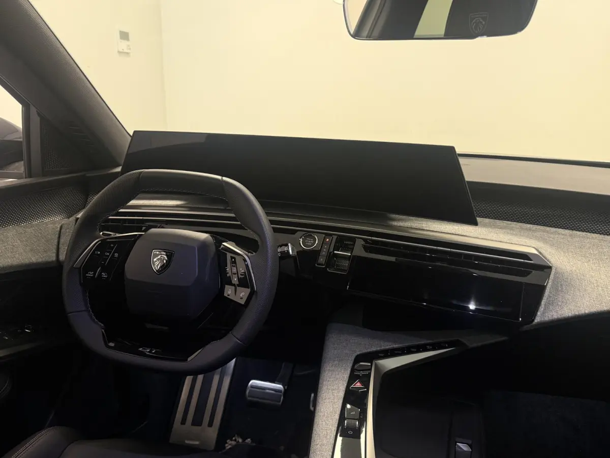 1.6 Plug-in Hybrid 195 GT 7p | Panoramisch schuifdak | Adaptieve Cruise Control | 360 Camera | Apple Carplay/Android Auto