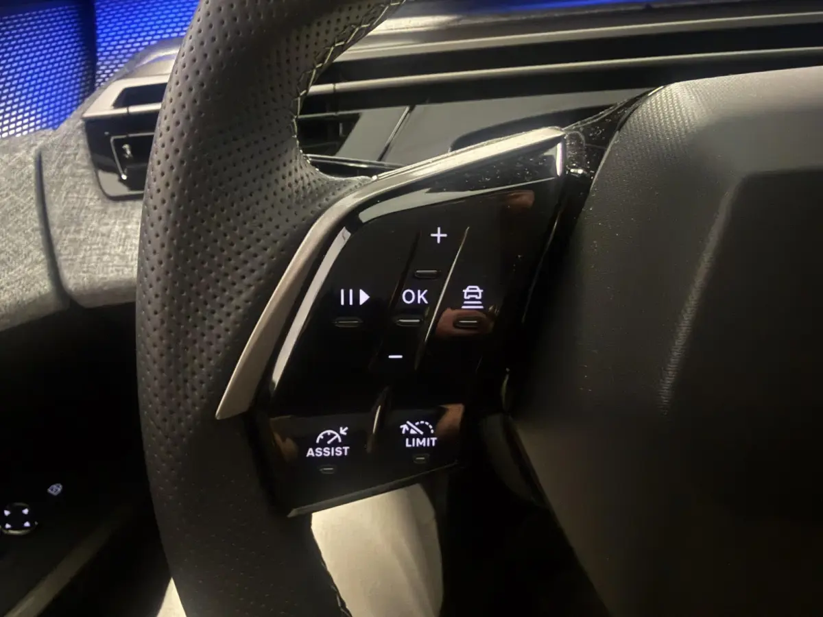 1.6 Plug-in Hybrid 195 GT 7p | Panoramisch schuifdak | Adaptieve Cruise Control | 360 Camera | Apple Carplay/Android Auto