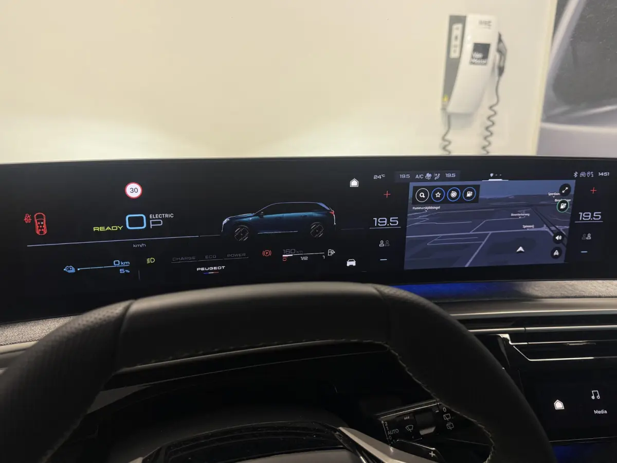 1.6 Plug-in Hybrid 195 GT 7p | Panoramisch schuifdak | Adaptieve Cruise Control | 360 Camera | Apple Carplay/Android Auto