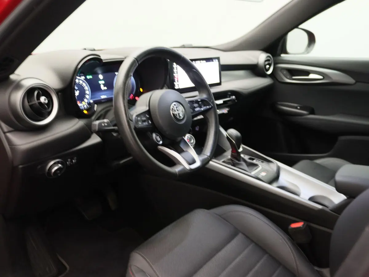 1.5T Hybrid Sprint | Apple Carplay/Android Auto | Cruise Control Adaptief | Led Koplampen | Climate Control |