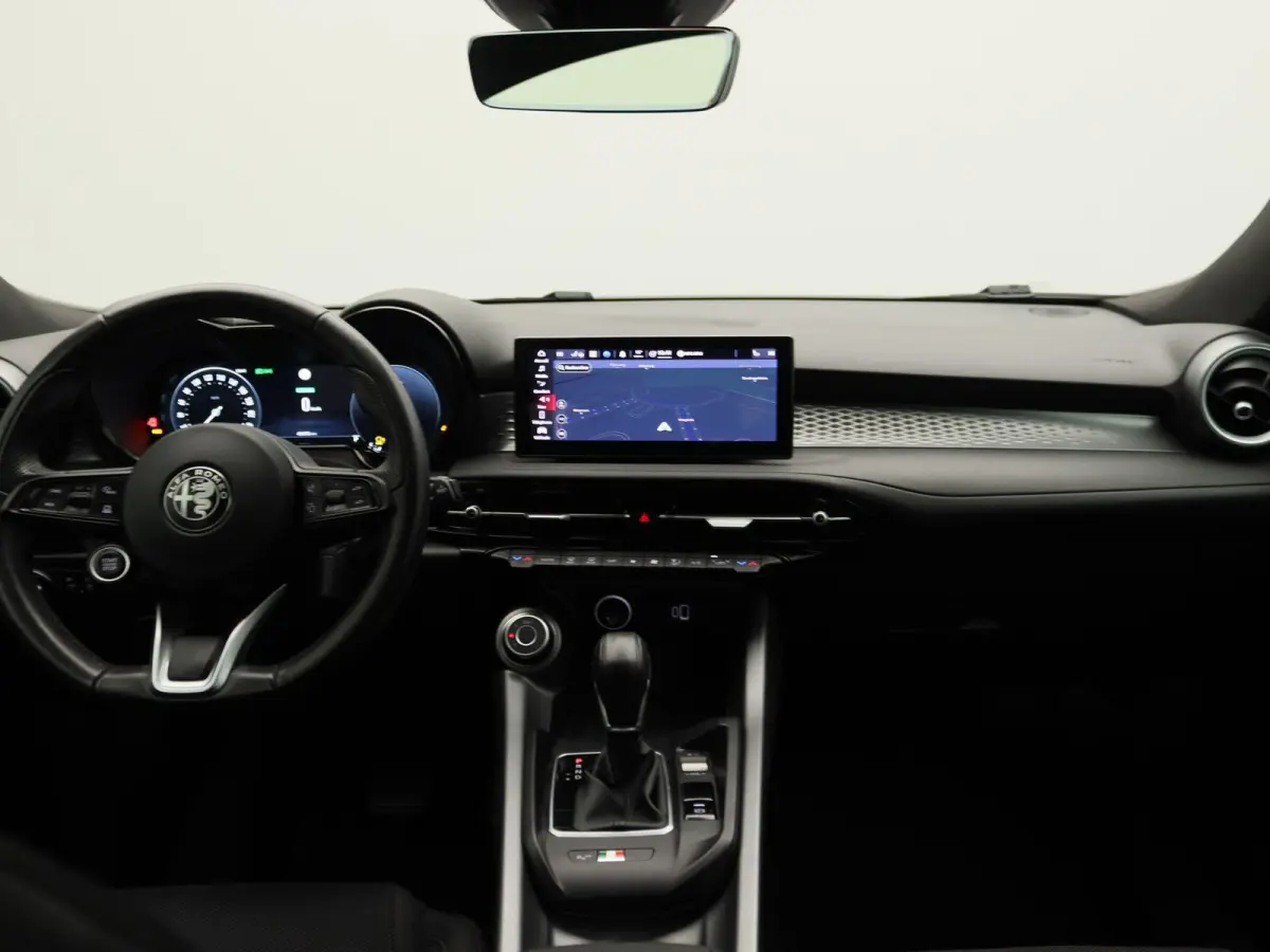 1.5T Hybrid Sprint | Apple Carplay/Android Auto | Cruise Control Adaptief | Led Koplampen | Climate Control |