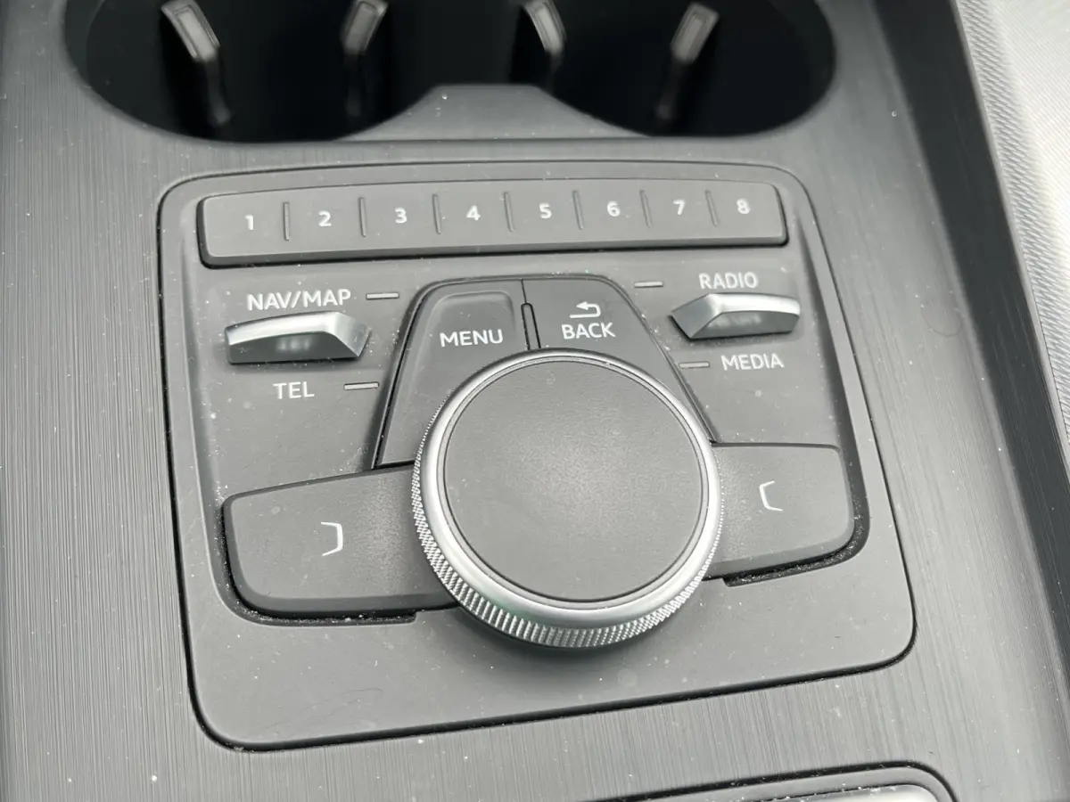 1.4 TFSi Sport Lease Edition | NAV. | CAMERA | APPLE CARPLAY |