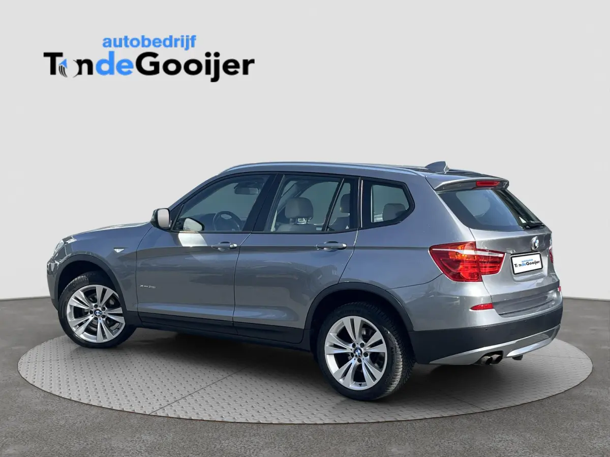 xDrive28i Upgrade Edition | NAV. | TREKHAAK AFN. | HUD | 360° CAMERA | LEER | 4WD |