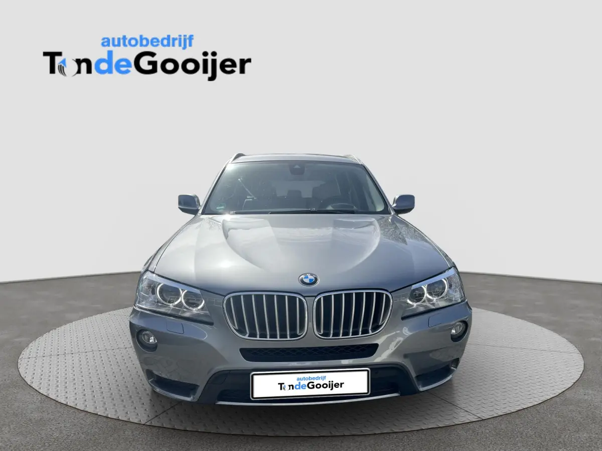 xDrive28i Upgrade Edition | NAV. | TREKHAAK AFN. | HUD | 360° CAMERA | LEER | 4WD |