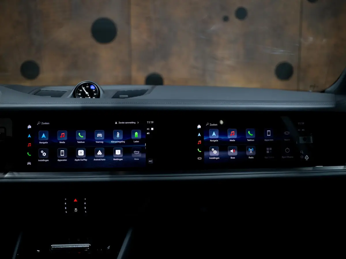 3.0 E-Hybrid Black Edition | SportDesign | Trekhaak | Achterasbest. | Sportuitlaat | HUD | Bijrijdersdisplay |