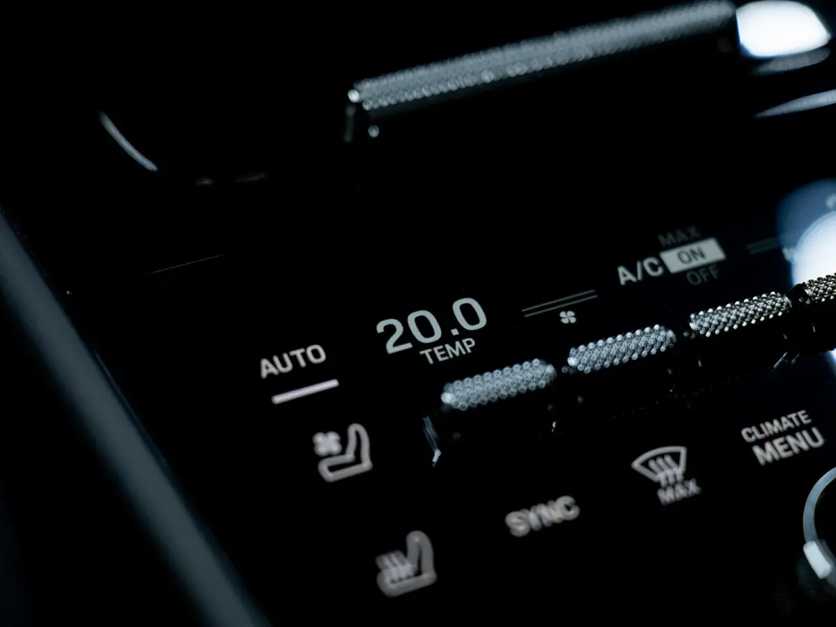3.0 E-Hybrid Black Edition | SportDesign | Trekhaak | Achterasbest. | Sportuitlaat | HUD | Bijrijdersdisplay |
