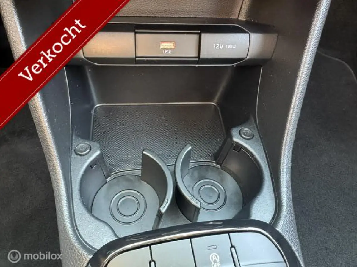1.0 DPi DynamicLine Automaat , Navigatie , Apple carplay & Android auto , Camera achter , Airco , electr ramen en deursloten met afstand , Velgen , Bestuurders stoel in hoogte verstelbaar