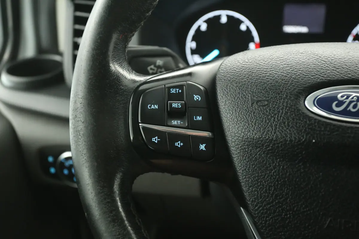 2.0 TDCI L1H1 | Marge | Airco | Cruise | 3 Zits | Trekhaak | Parkeersens.