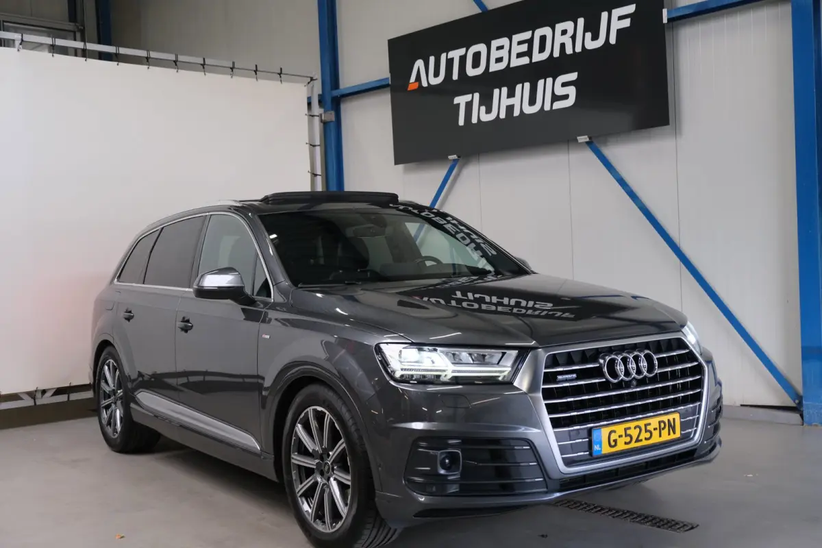3.0 TDI ultra quattro Pro Line 2x S-Line Automaat - Panodak, Camera, Luchtvering, Carplay, Standkachel, Trekhaak.