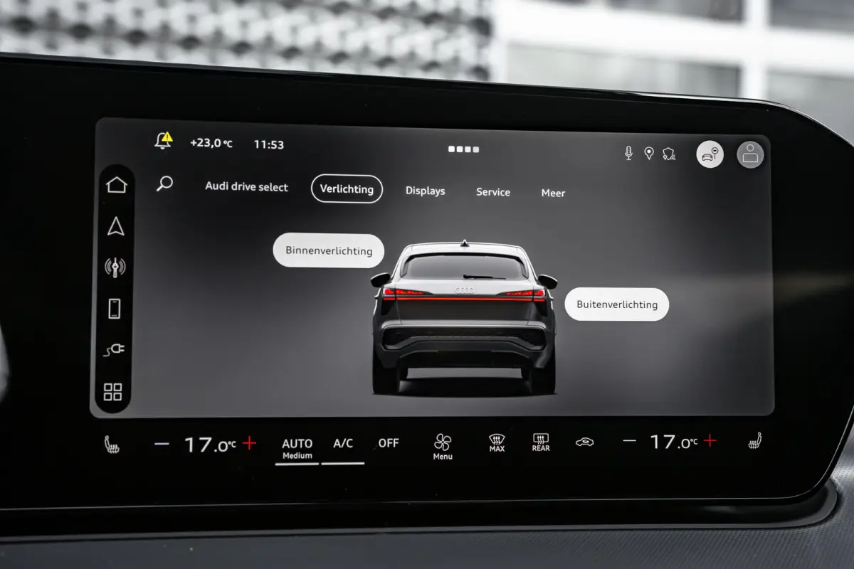 S edition | Adaptive cruise control | Audi sound system | Cruise control