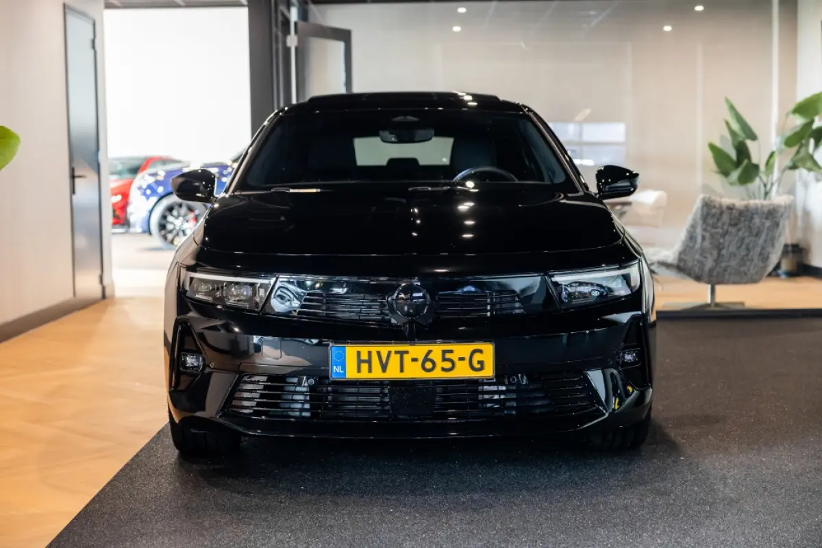 1.6 T PHEV Ultimate | Pano | Leder | Memory | 360 Cam |