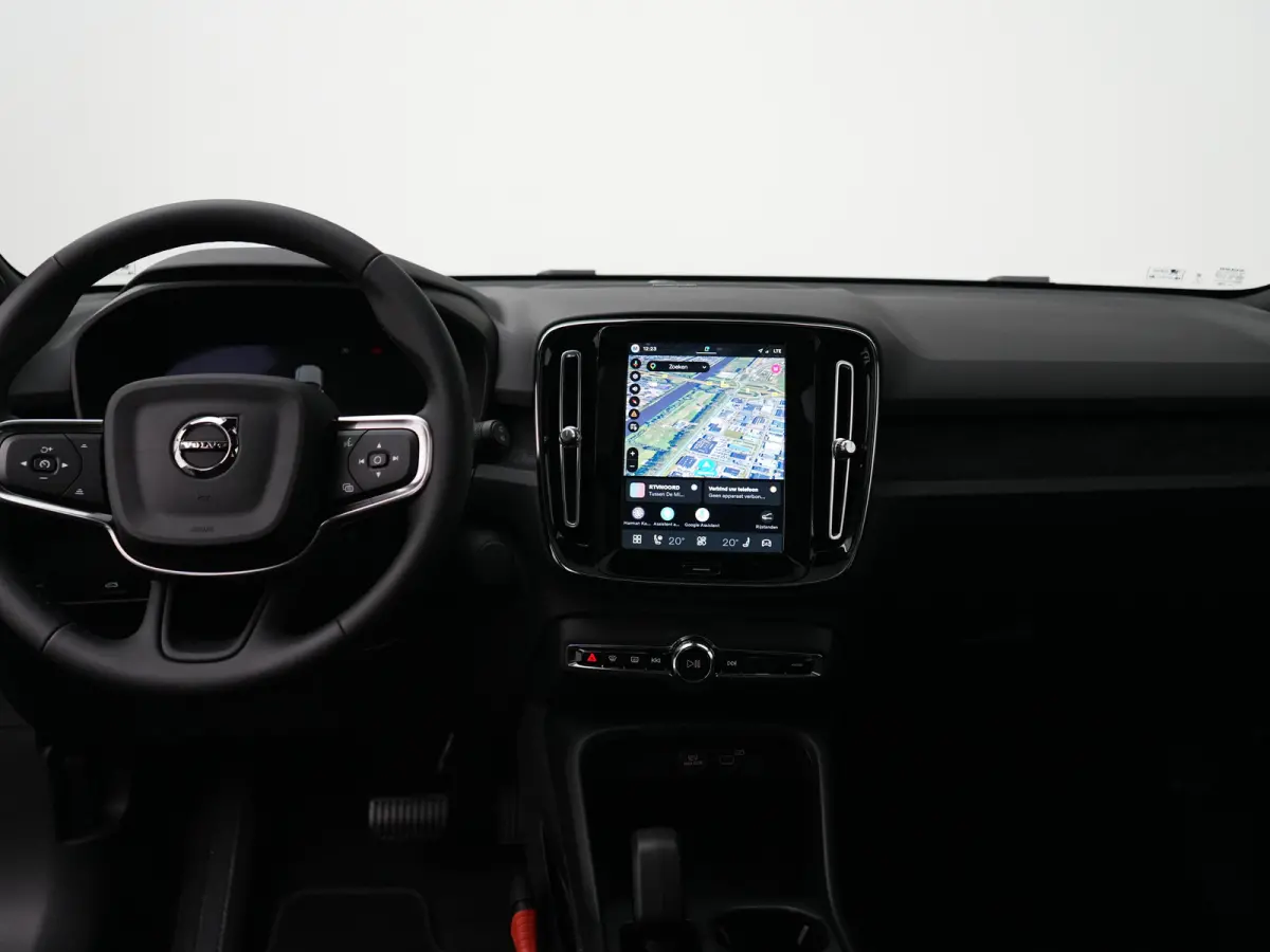 Single Extended Plus Black Edition Europa 82 kWh | Panoramadak | Harman/Kardon | Elek stoelen | Camera | Adaptive Cruise | BLIS