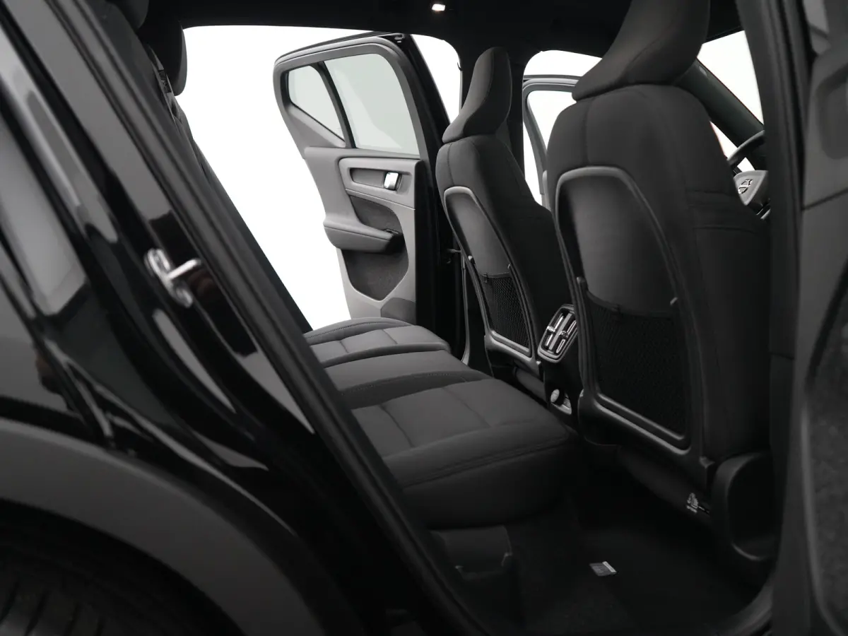 Single Extended Plus Black Edition Europa 82 kWh | Panoramadak | Harman/Kardon | Elek stoelen | Camera | Adaptive Cruise | BLIS