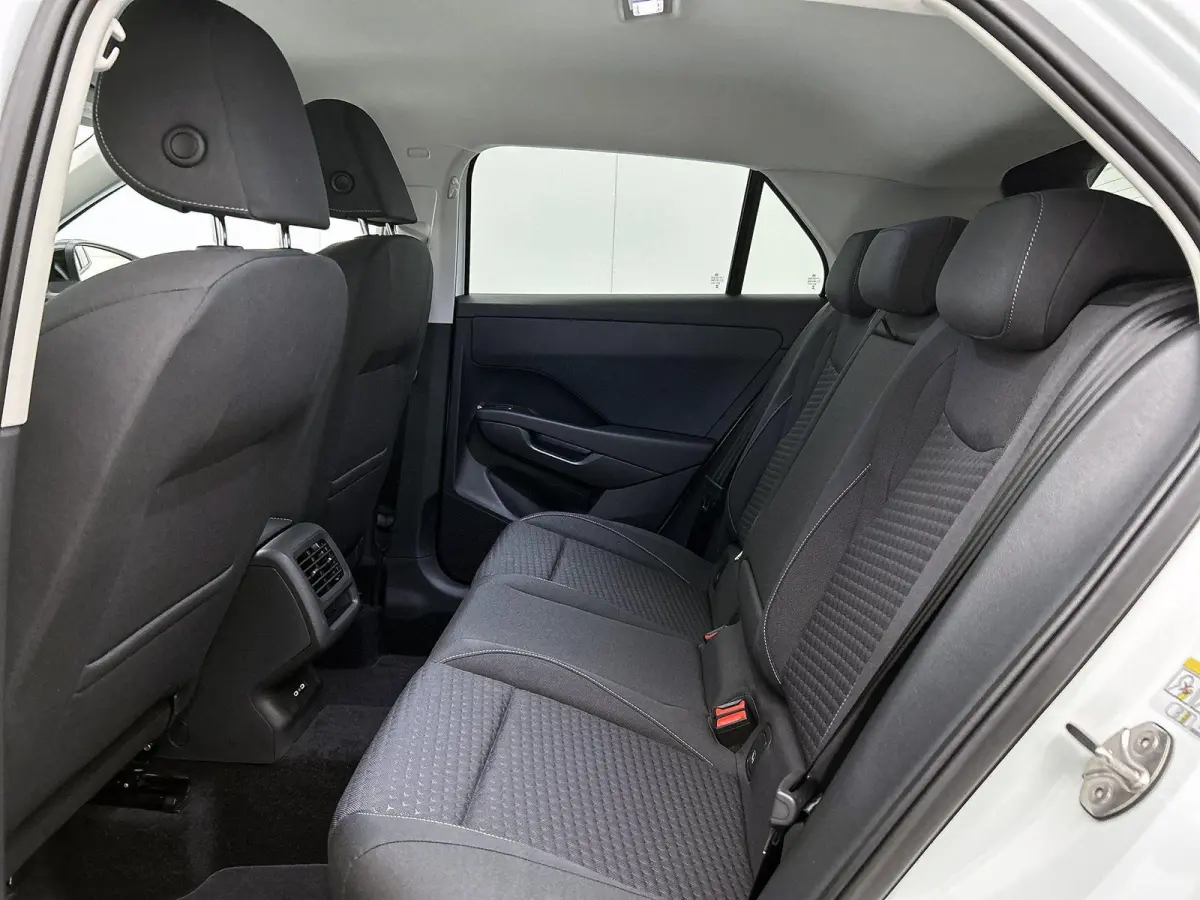 1.5 eTsi Limited Edition 116 PK | Automaat | Camera | Adaptive Cruise Control | Side Assist | Keyless Start | Parkeersensoren | LED | Apple Carplay | Android Auto | Digital Cockpit |