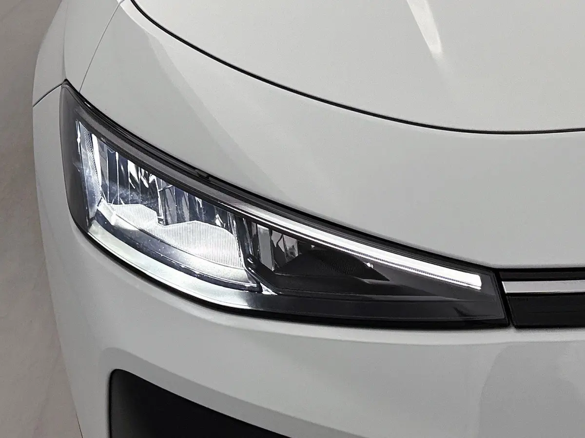 1.5 eTsi Limited Edition 116 PK | Automaat | Camera | Adaptive Cruise Control | Side Assist | Keyless Start | Parkeersensoren | LED | Apple Carplay | Android Auto | Digital Cockpit |