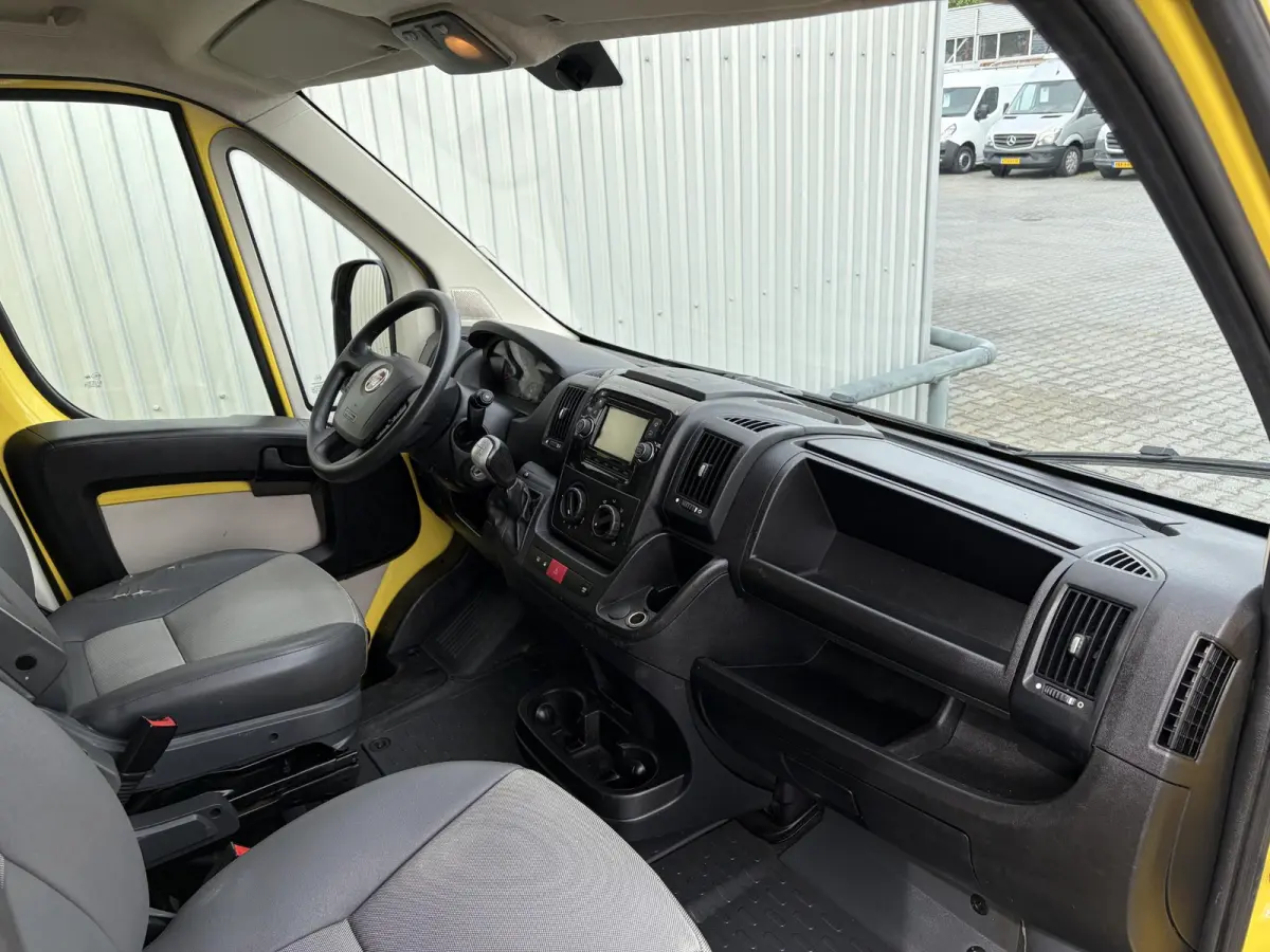 35H 2.3 MultiJet L3H2*AUT.M*CRUISE*CAM*HAAK*