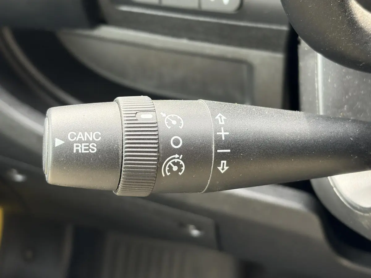 35H 2.3 MultiJet L3H2*AUT.M*CRUISE*CAM*HAAK*