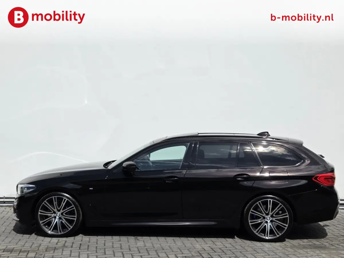 530i High Executive M-Sport 'Almadinbraun' Head-Up Trekhaak NL Auto! | Panoramadak | Achteruitrijcamera | Comfortstoelen | Stoelverwarming