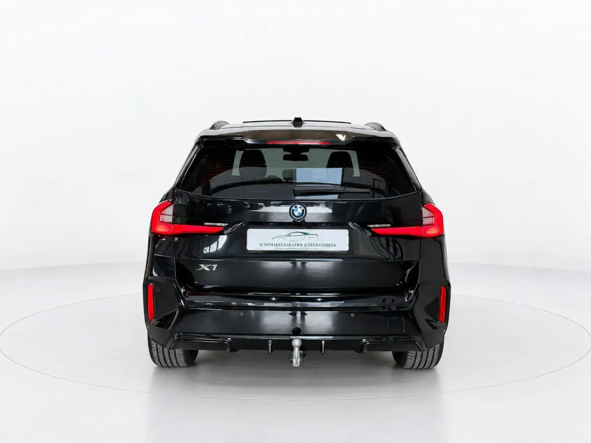 XDrive25e - Panorama - Trekhaak - Memory