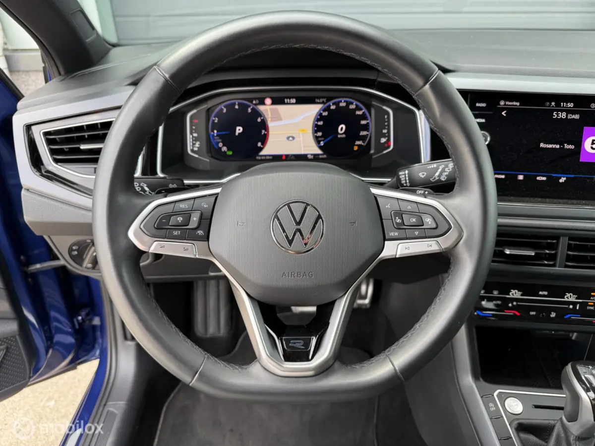 1.0 TSI R-Line Business / CarPlay / Camera