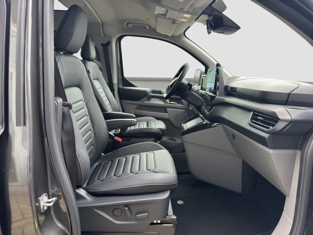 Tourneo 340 2.5 PHEV L2H1 Titanium X | Elek. Deuren | AGR | Trekhaak | Pano | B&O Audio