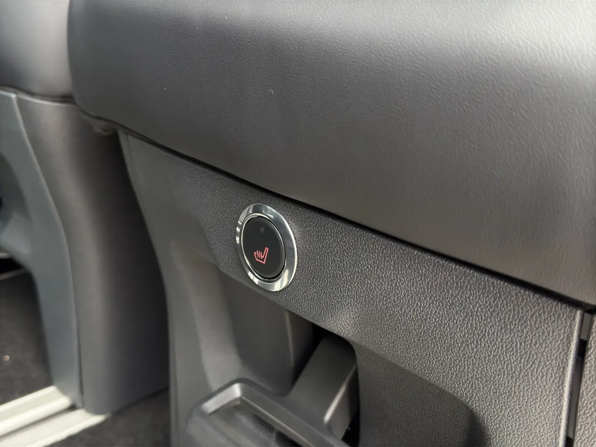 Tourneo 340 2.5 PHEV L2H1 Titanium X | Elek. Deuren | AGR | Trekhaak | Pano | B&O Audio