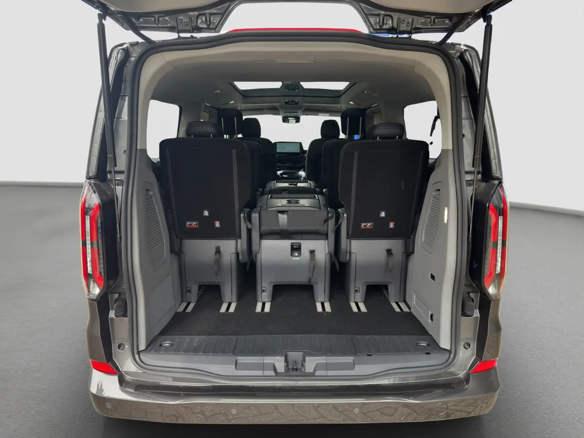 Tourneo 340 2.5 PHEV L2H1 Titanium X | Elek. Deuren | AGR | Trekhaak | Pano | B&O Audio