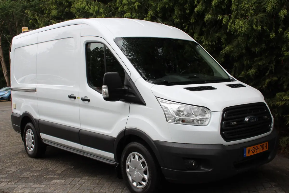 350 2.0 TDCI L2H2 Trend 131PK | Airco | Cruise Control | Navigatie | Camera | Inbouw