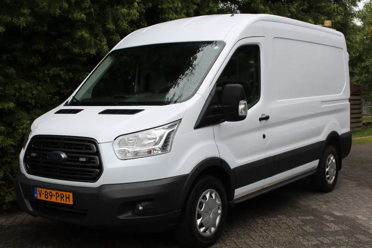350 2.0 TDCI L2H2 Trend 131PK | Airco | Cruise Control | Navigatie | Camera | Inbouw
