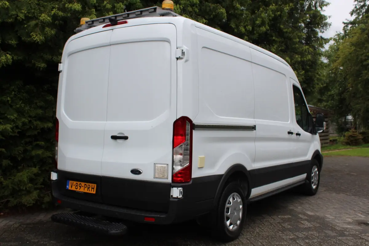 350 2.0 TDCI L2H2 Trend 131PK | Airco | Cruise Control | Navigatie | Camera | Inbouw
