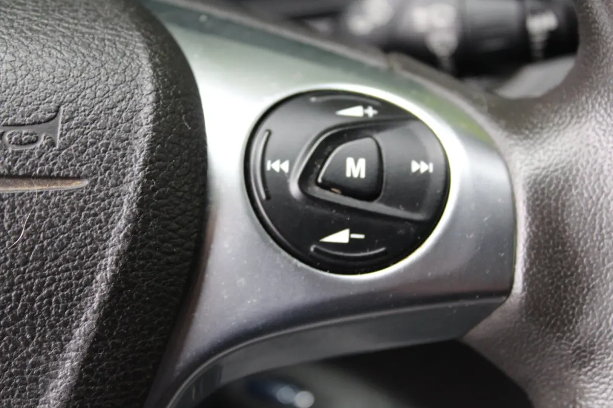 350 2.0 TDCI L2H2 Trend 131PK | Airco | Cruise Control | Navigatie | Camera | Inbouw