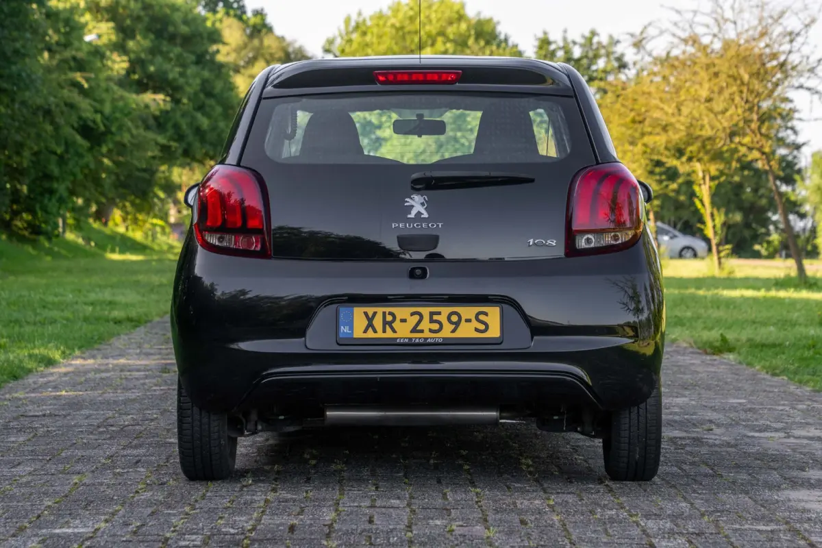 1.0 e-VTi Active 1e Eig. 28.600 km +NAP NL-auto