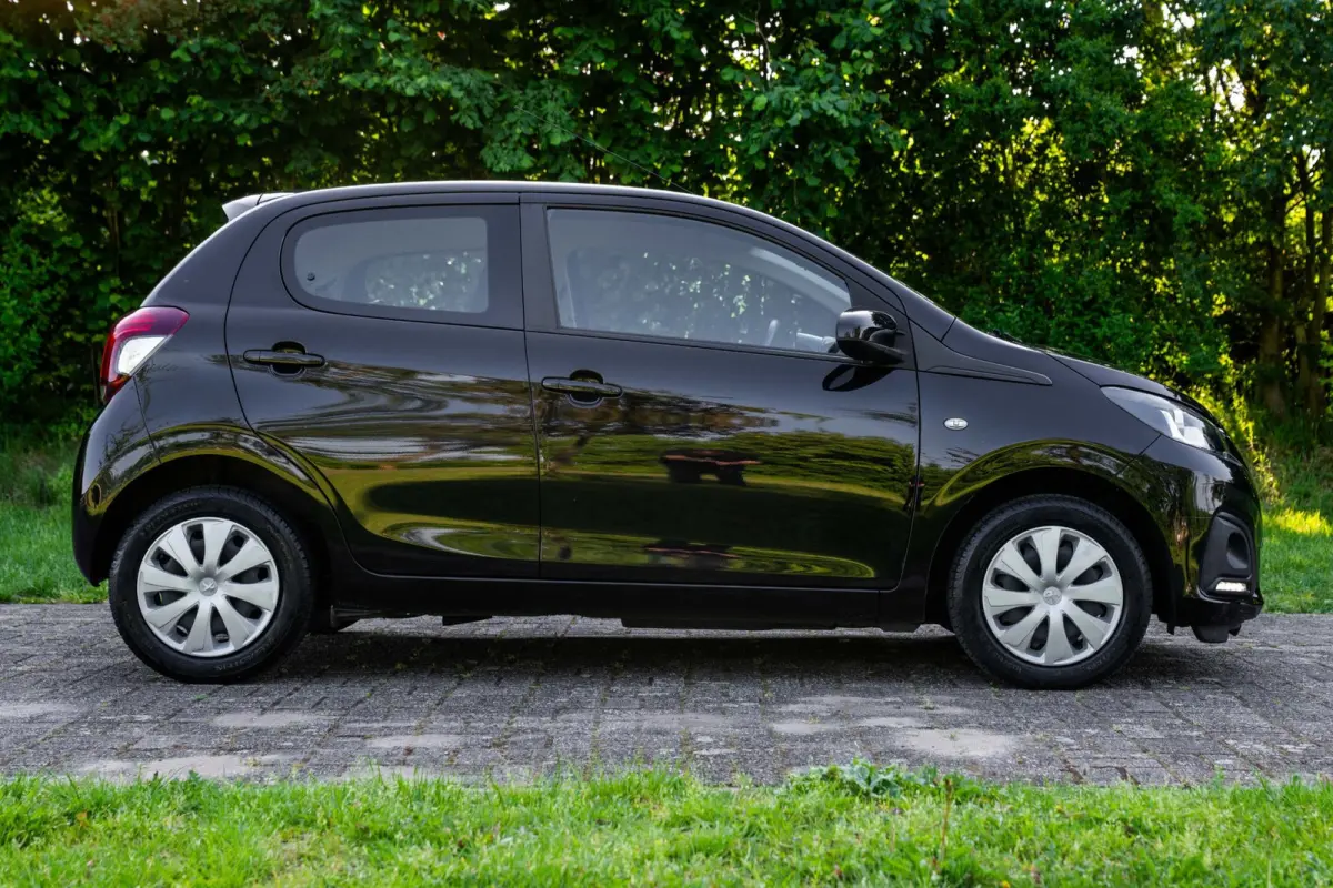 1.0 e-VTi Active 1e Eig. 28.600 km +NAP NL-auto