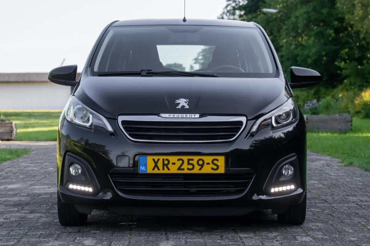1.0 e-VTi Active 1e Eig. 28.600 km +NAP NL-auto