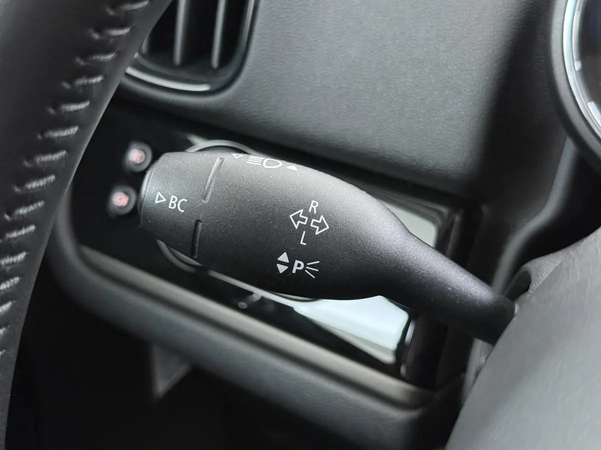 1.5 Cooper ALL4 VAN:26.900,- VOOR:23.330,- UW HERFSTVOORDEEL:3.570,- RIJKLAARPRIJS INC. 12 MND BOVAG GARANTIE | SPORTSTOELEN | AFN. TREKHAAK | 4X4 | STOELVERWARMING|