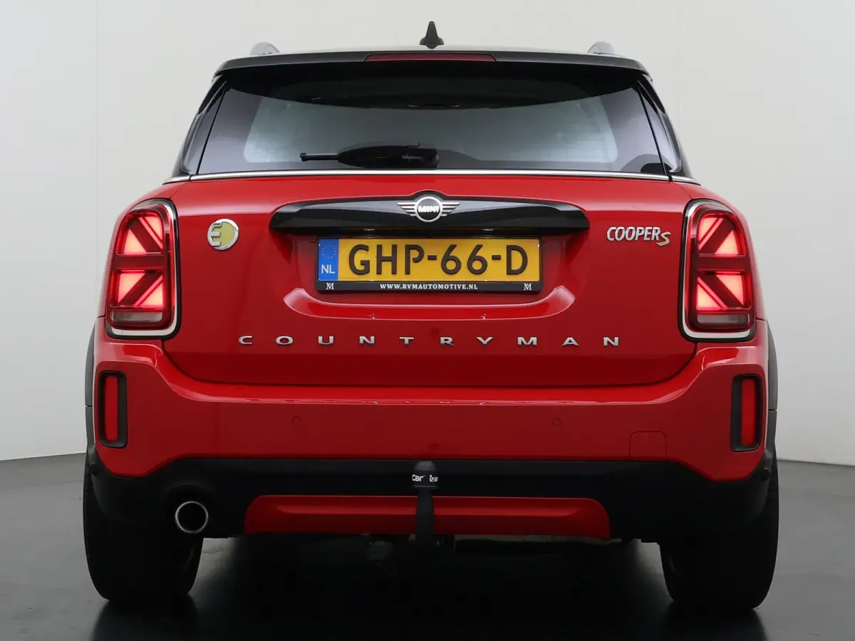 1.5 Cooper ALL4 VAN:26.900,- VOOR:23.330,- UW HERFSTVOORDEEL:3.570,- RIJKLAARPRIJS INC. 12 MND BOVAG GARANTIE | SPORTSTOELEN | AFN. TREKHAAK | 4X4 | STOELVERWARMING|