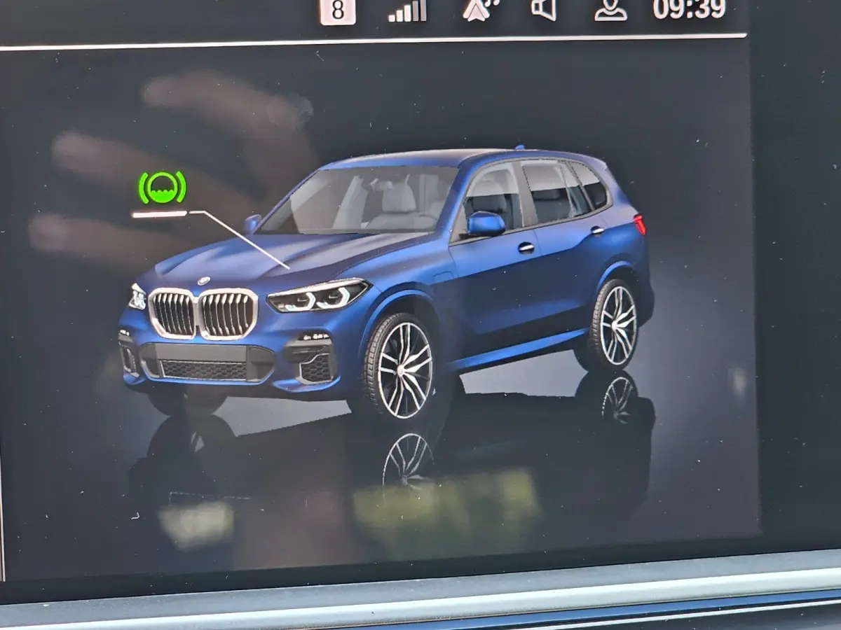 xDrive45e High Executive M-Sport | Luchtvering |  Elek. trekhaak | Safety pack | Achterasbesturing | HUD | M aerodynamica | Leder |