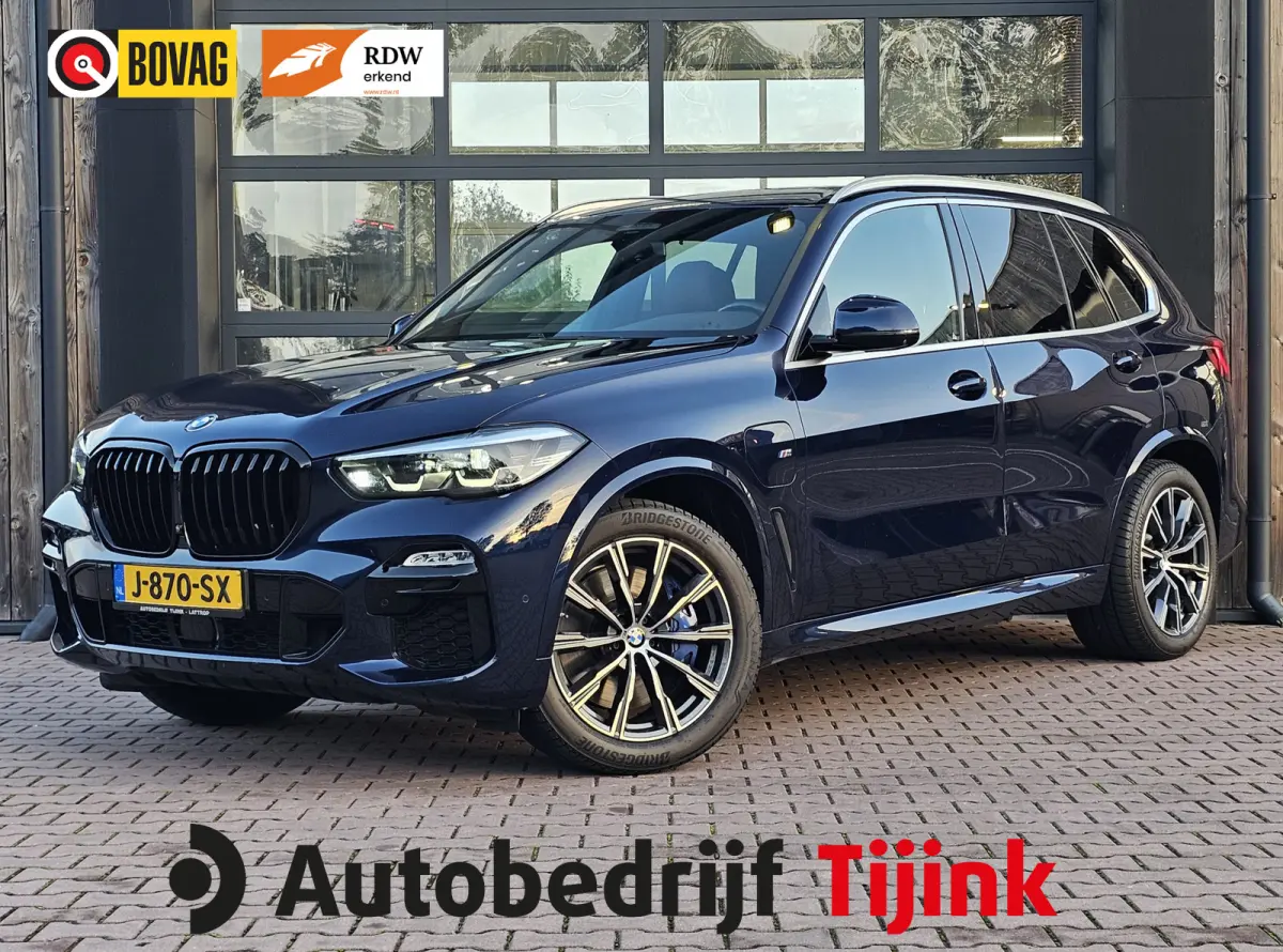xDrive45e High Executive M-Sport | Luchtvering |  Elek. trekhaak | Safety pack | Achterasbesturing | HUD | M aerodynamica | Leder |