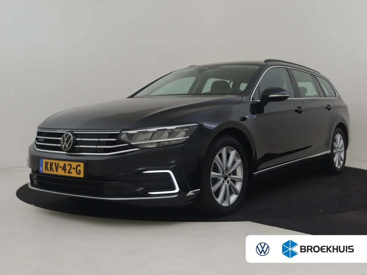 1.4 TSI PHEV GTE Business 218Pk DSG/AUTO | Elektr.Trekhaak | Camera | Cruise control adaptief | Apple carplay Android auto | Navigatie | DAB | LED | Stoelverwarming | 17"LMV