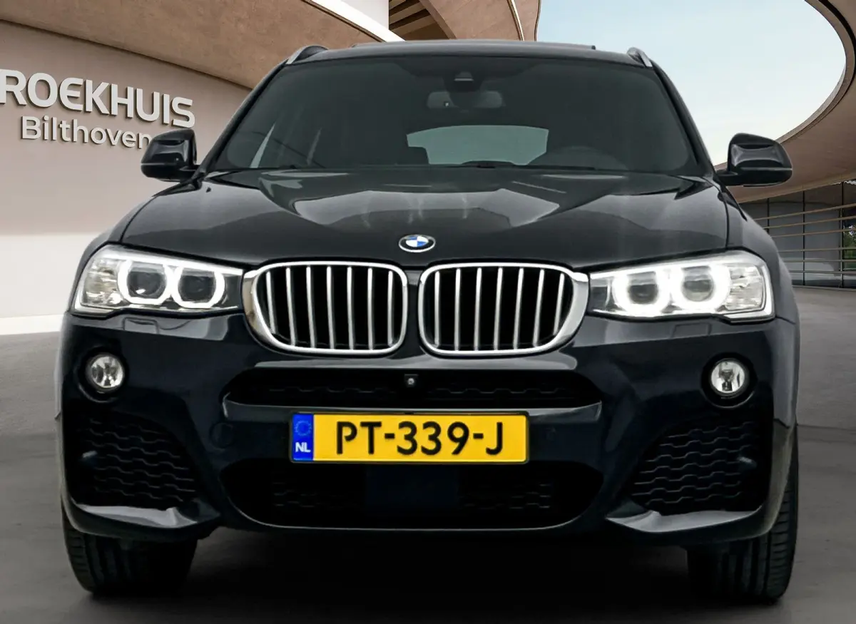 xDrive28i High Executive xLine Edition | Schuif / kanteldak | Harman / kardon | Lederen bekleding | PDC V+A en 360 Camera | Alarm | Stoelverwarming |