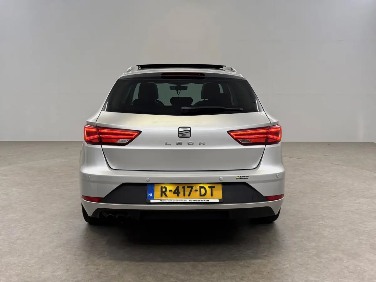 1.8 TSI FR Business Intense 180PK | Pano | Sfeer | Carplay | Cruise | Parkeersens.