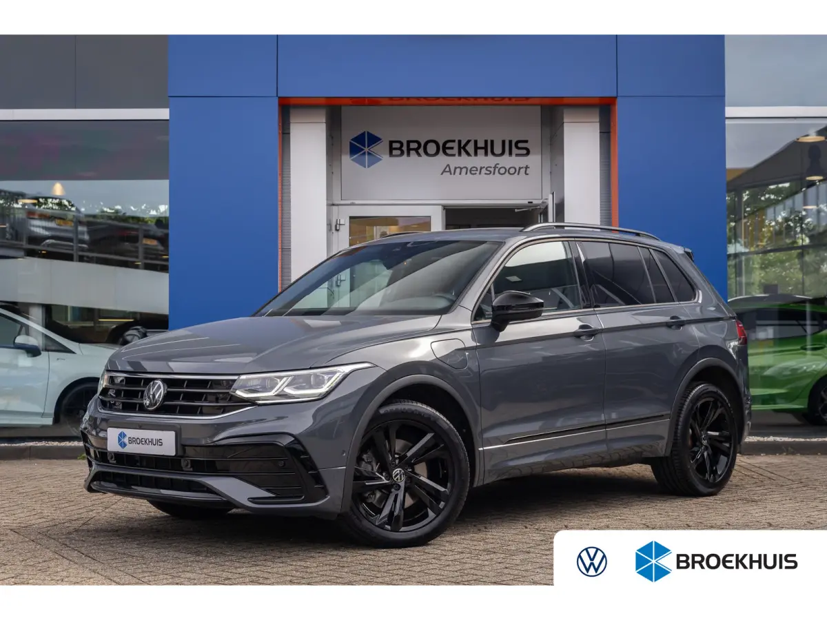 1.4 TSI eHybrid R-Line Business+ | Pano | 360 camera | Black-style | Cruise adaptief | Dodehoek detectie | Stoel+stuur verwarming | Cruise control adaptief | Cruise control adaptief met Stop