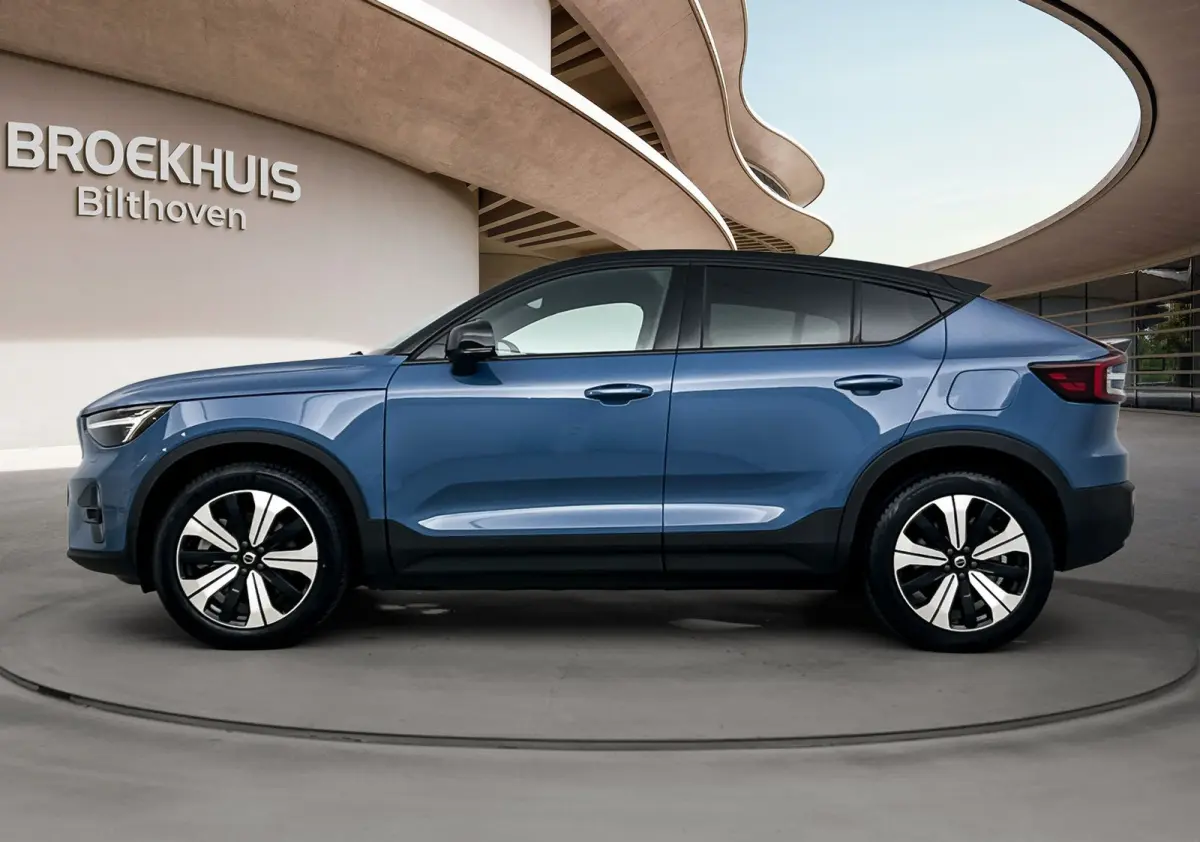 Recharge Twin Intro Edition 78 kWh | PDC V+A en 360 Camera | Elektrische achterklep | AWD | Panoramadak | Alcantara Bekleding | Keyless | Extra getint glas |
